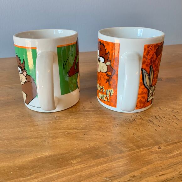 Vintage Looney Tunes Taz Devil Coffee Mug Set of 2 Bugs Bunny Warner Bros - Picture 5 of 12